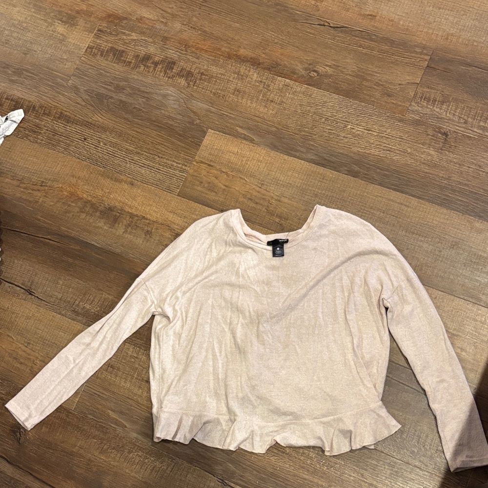 Elegant Pale Pink Women's Top